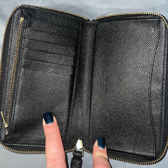 NWOT Vintage '99 Coach Accordion Zip Around Medium Wallet - Black Pebble Leather - Picture 4 of 6